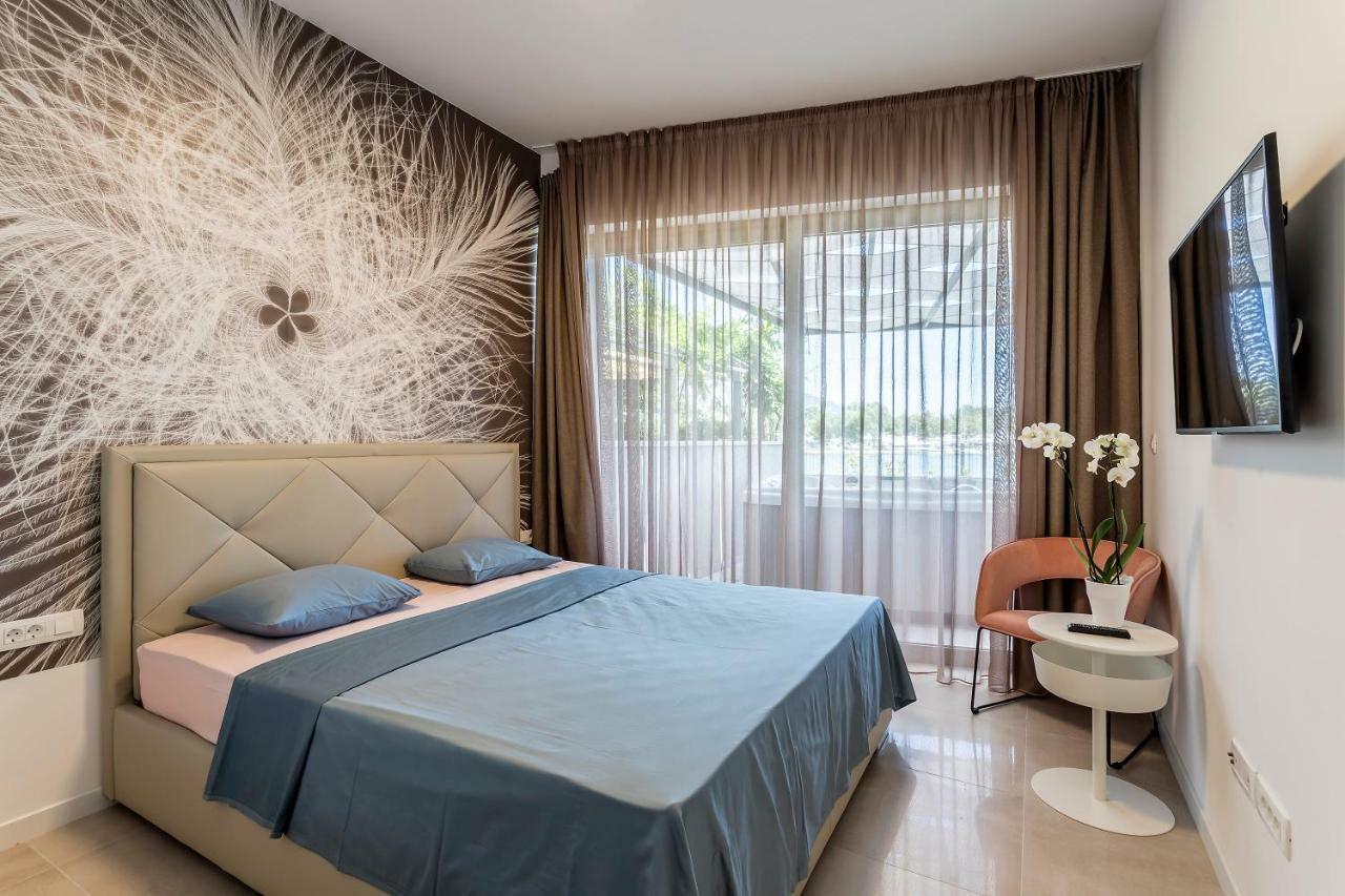 Luxury Apartment With Hot Tub 오미스 외부 사진