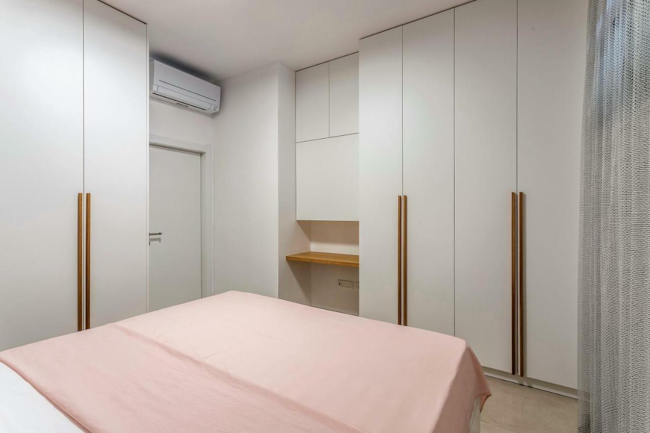 Luxury Apartment With Hot Tub 오미스 외부 사진